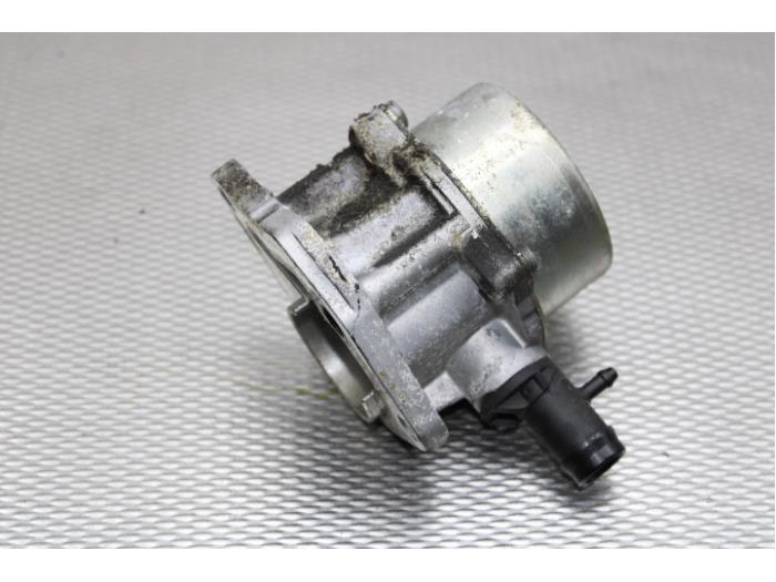 Gebruikte Vacuumpomp (Diesel) Mercedes Citan (415.6) 1.5 108 CDI Prijs op aanvraag aangeboden door Gebr Opdam B.V.