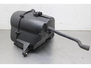 Gebruikte Luchtfilterhuis Audi A1 Prijs op aanvraag aangeboden door Gebr Opdam B.V.