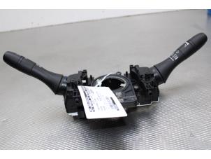 Gebruikte Combischakelaar Stuurkolom Nissan Pulsar (C13) 1.2 DIG-T 16V Prijs op aanvraag aangeboden door Gebr Opdam B.V.