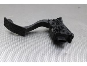 Gebruikte Gaspedaal Volkswagen Polo VI (AW1) 1.0 TSI 12V Prijs op aanvraag aangeboden door Gebr Opdam B.V.