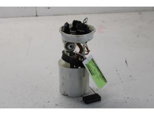 Gebruikte Benzinepomp Volkswagen Fox (5Z) 1.2 Prijs € 26,00 Margeregeling aangeboden door Gebr Opdam B.V.