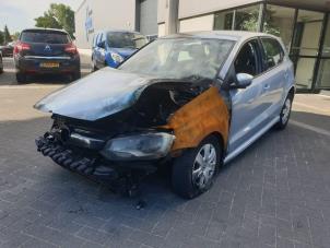 Subframe van een Volkswagen Polo V (6R) 1.4 TDI DPF BlueMotion technology 2015