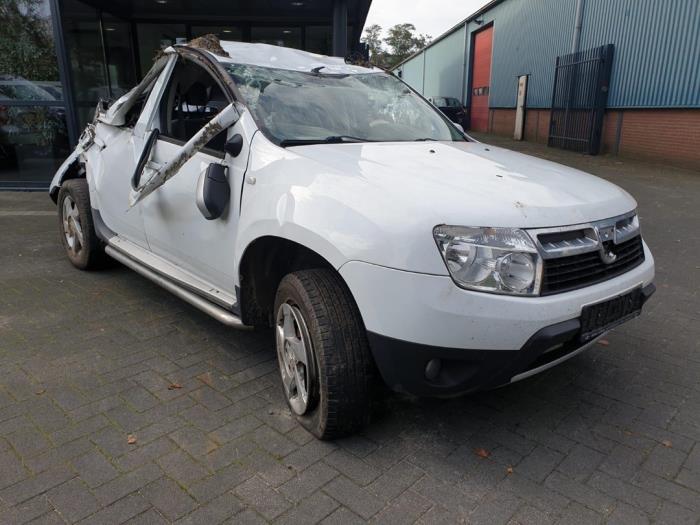 Gebruikte Steekas rechts-voor Dacia Duster (HS) 1.6 16V Prijs € 85,00 Margeregeling aangeboden door Gebr Opdam B.V.