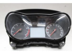 Gebruikte Kilometerteller KM Opel Corsa E 1.4 16V Prijs € 85,00 Margeregeling aangeboden door Gebr Opdam B.V.