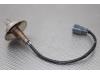 Lambda Sonde van een Toyota Yaris III (P13), 2010 / 2020 1.5 16V Hybrid, Hatchback, Elektrisch Benzine, 1.497cc, 74kW (101pk), FWD, 1NZFXE, 2012-03 / 2020-06, NHP13 2012