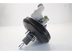 Gebruikte Rembooster Opel Agila (B) 1.0 12V Prijs op aanvraag aangeboden door Gebr Opdam B.V.