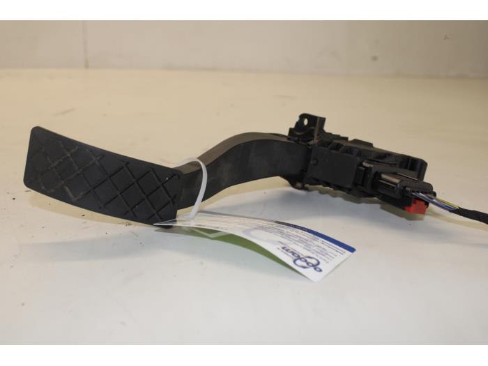Gebruikte Sensor Gaspedaalpositie Volkswagen Golf VII (AUA) 1.4 TSI 16V Prijs op aanvraag aangeboden door Gebr Opdam B.V.