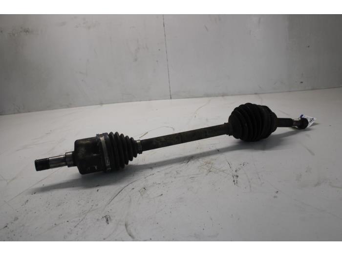 Gebruikte Aandrijfas links-voor Ford Transit 2.2 TDCi 16V Prijs € 64,00 Margeregeling aangeboden door Gebr Opdam B.V.