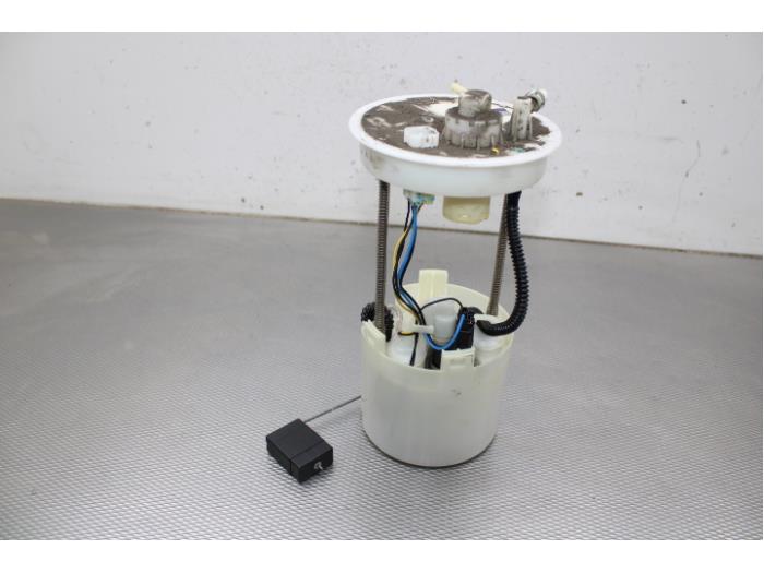 Gebruikte Benzinepomp Honda Civic (FA/FD) 1.3 Hybrid Prijs € 38,00 Margeregeling aangeboden door Gebr Opdam B.V.