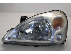 Gebruikte Linker Koplamp Suzuki Liana (ERC/ERD/RH4) 1.6 MPi 16V Prijs € 50,00 Margeregeling aangeboden door Gebr Opdam B.V.