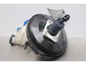 Gebruikte Rembekrachtiger Hyundai i10 (B5) 1.0 12V Prijs op aanvraag aangeboden door Gebr Opdam B.V.