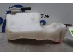 Gebruikte Expansievat Daihatsu Cuore (L251/271/276) 1.0 12V DVVT Prijs € 8,00 Margeregeling aangeboden door Gebr Opdam B.V.