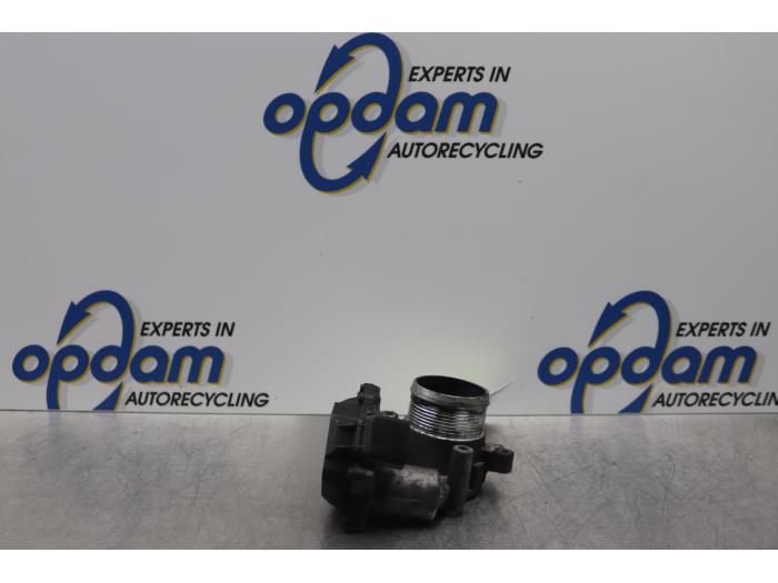 Gebruikte Gasklephuis Volkswagen Golf VI Variant (AJ5/1KA) 2.0 GTD 16V Prijs € 64,00 Margeregeling aangeboden door Gebr Opdam B.V.
