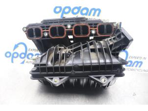 Gebruikte Inlaatspruitstuk Toyota Avensis Prijs € 51,00 Margeregeling aangeboden door Gebr Opdam B.V.