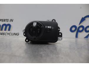 Gebruikte Schakelaar Licht Ford Fusion 1.4 16V Prijs € 13,00 Margeregeling aangeboden door Gebr Opdam B.V.