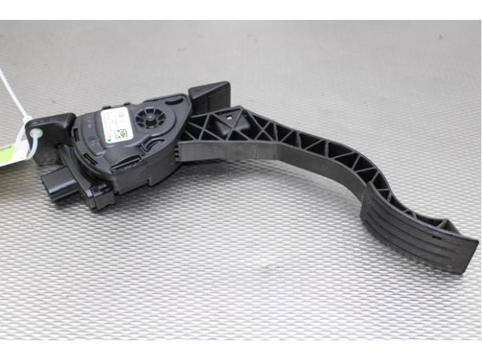 Gebruikte Gaspedaalpositie Sensor Ford Transit Connect (PJ2) 1.5 EcoBlue Prijs € 42,00 Margeregeling aangeboden door Gebr Opdam B.V.