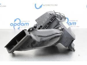 Gebruikte Luchtfilterhuis Ford Mondeo V 1.5 TDCi Prijs op aanvraag aangeboden door Gebr Opdam B.V.