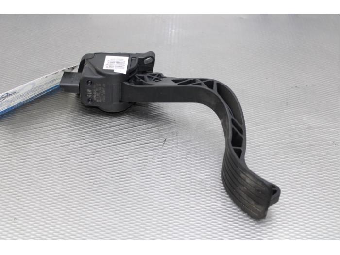 Gebruikte Sensor Gaspedaalpositie Citroen DS5 (KD/KF) 2.0 165 HYbrid4 16V Prijs op aanvraag aangeboden door Gebr Opdam B.V.