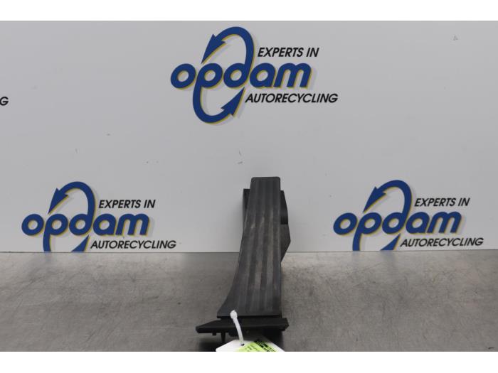 Gebruikte Gaspedaalpositie Sensor BMW 3 serie Touring (E91) 320i 16V Prijs € 42,00 Margeregeling aangeboden door Gebr Opdam B.V.
