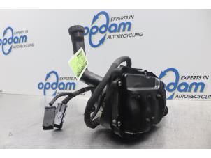 Gebruikte Servopomp Citroen C4 Grand Picasso (UA) 1.6 HDiF 16V 110 Prijs € 149,00 Margeregeling aangeboden door Gebr Opdam B.V.