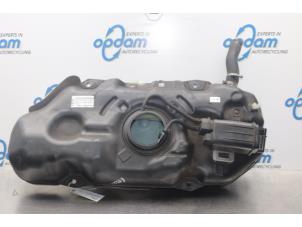 Gebruikte Brandstoftank Kia Picanto (JA) 1.0 12V Prijs € 128,00 Margeregeling aangeboden door Gebr Opdam B.V.