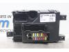 Zekeringkast van een Opel Corsa D, 2006 / 2014 1.2 16V ecoFLEX Bi-Fuel, Hatchback, 1.229cc, 61kW (83pk), FWD, A12XER, 2011-06 / 2014-08 2013