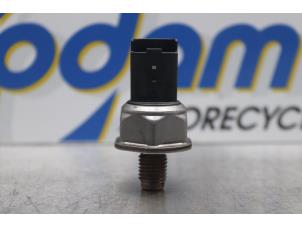 Gebruikte Brandstofdruk sensor Peugeot 407 SW (6E) 2.0 HDiF 16V Prijs op aanvraag aangeboden door Gebr Opdam B.V.