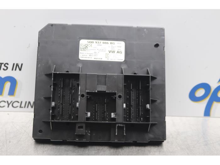 Gebruikte Computer Body Control Skoda Octavia Combi (5EAC) 1.0 TSI 12V Prijs op aanvraag aangeboden door Gebr Opdam B.V.