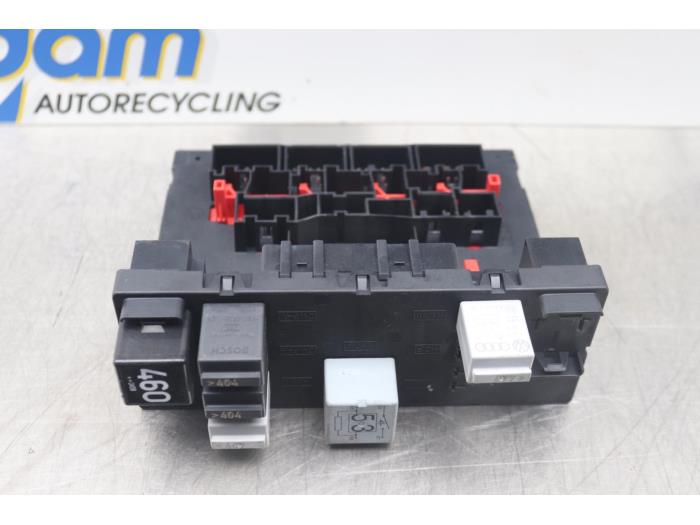 Gebruikte Module Bodycontrol Volkswagen Caddy III (2KA,2KH,2CA,2CH) 2.0 SDI Prijs € 51,00 Margeregeling aangeboden door Gebr Opdam B.V.