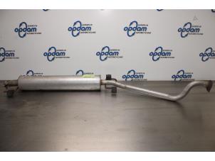 Gebruikte Uitlaat Middendemper Opel Astra G (F08/48) 2.0 16V Prijs € 17,00 Margeregeling aangeboden door Gebr Opdam B.V.