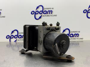 Gebruikte ABS Pomp Peugeot 206 SW (2E/K) 1.6 16V Prijs € 68,00 Margeregeling aangeboden door Gebr Opdam B.V.