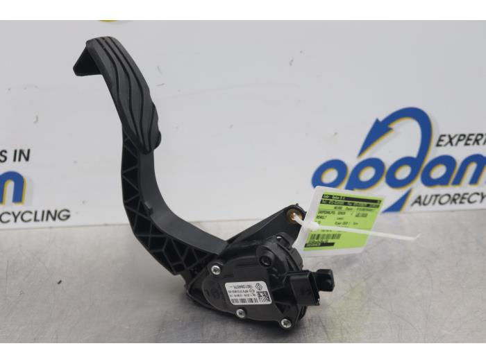 Gebruikte Gaspedaalpositie Sensor Renault Clio V (RJAB) 1.3 TCe 130 16V Prijs € 34,00 Margeregeling aangeboden door Gebr Opdam B.V.