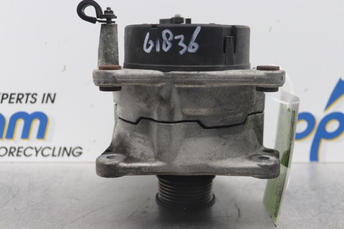 Gebruikte Dynamo Audi A3 (8L1) 1.8 20V Prijs € 42,00 Margeregeling aangeboden door Gebr Opdam B.V.