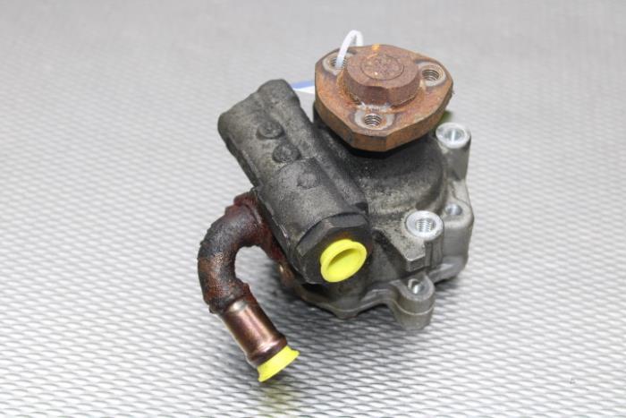 Gebruikte Pomp Servo Volkswagen LT II 2.5 TDi Prijs op aanvraag aangeboden door Gebr Opdam B.V.