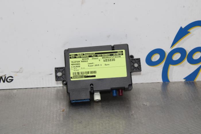 Gebruikte Telefoon Module Mercedes C Estate (S205) C-350 e 2.0 16V Prijs op aanvraag aangeboden door Gebr Opdam B.V.