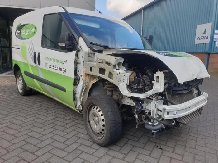 Gebruikte Subframe Opel Combo 1.3 CDTI 16V Prijs € 85,00 Margeregeling aangeboden door Gebr Opdam B.V.