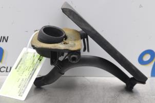 Gebruikte Gaspedaalpositie Sensor BMW 3 serie Touring (E36/3) 318i Prijs € 34,00 Margeregeling aangeboden door Gebr Opdam B.V.