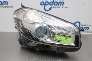 Gebruikte Rechter Koplamp Nissan Qashqai (J10) 2.0 dCi 4x4 Prijs € 350,00 Margeregeling aangeboden door Gebr Opdam B.V.