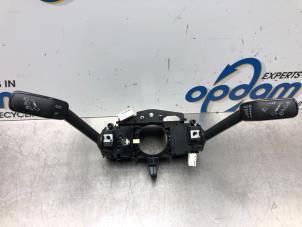 Gebruikte Schakelaar Stuurkolom (licht) Volkswagen Golf VII (AUA) 1.0 TSI 12V BlueMotion Prijs € 64,00 Margeregeling aangeboden door Gebr Opdam B.V.