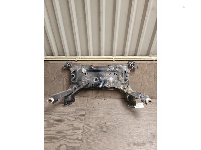 Gebruikte Subframe Ford Kuga II (DM2) 1.5 EcoBoost 16V 150 Prijs € 150,00 Margeregeling aangeboden door Gebr Opdam B.V.