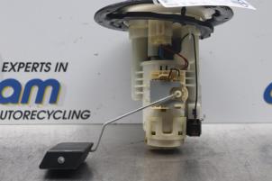 Gebruikte Benzinepomp Mazda MPV (LW19/69) 2.3 16V Prijs € 60,00 Margeregeling aangeboden door Gebr Opdam B.V.