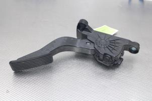 Gebruikte Gaspedaalpositie Sensor Kia Niro I (DE) 1.6 GDI Hybrid Prijs € 64,00 Margeregeling aangeboden door Gebr Opdam B.V.