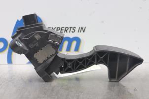 Gebruikte Sensor Gaspedaalpositie Peugeot 108 1.0 12V Prijs € 42,00 Margeregeling aangeboden door Gebr Opdam B.V.