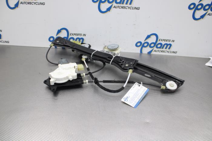 Ruitmechaniek 4Deurs rechts-voor van een BMW 4 serie Gran Coupe (F36) 428i 2.0 Turbo 16V 2014
