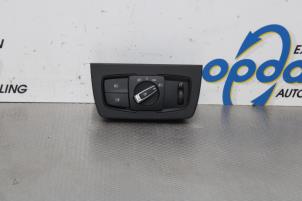 Gebruikte Licht Schakelaar BMW 4 serie Gran Coupe (F36) 428i 2.0 Turbo 16V Prijs € 21,00 Margeregeling aangeboden door Gebr Opdam B.V.