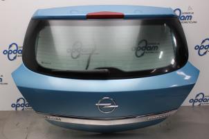 Gebruikte Achterklep Opel Astra H GTC (L08) 2.0 16V Turbo Prijs € 60,00 Margeregeling aangeboden door Gebr Opdam B.V.