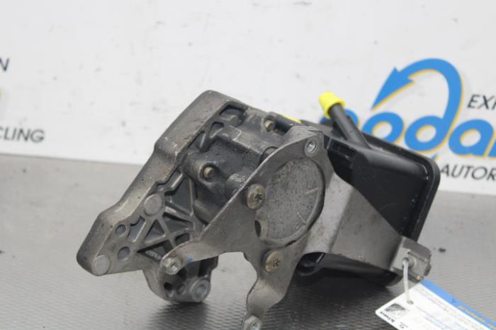 Gebruikte Servopomp BMW X5 (E53) 3.0d 24V Prijs op aanvraag aangeboden door Gebr Opdam B.V.