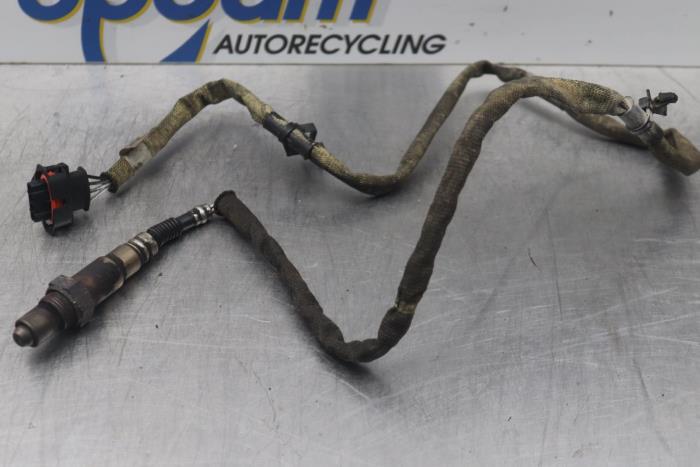 Gebruikte Lambda Sonde Opel Astra H GTC (L08) 2.0 16V Turbo Prijs € 42,00 Margeregeling aangeboden door Gebr Opdam B.V.