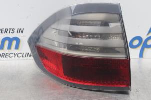 Gebruikte Achterlicht links Ford S-Max (GBW) 2.0 TDCi 16V 140 Prijs € 34,00 Margeregeling aangeboden door Gebr Opdam B.V.