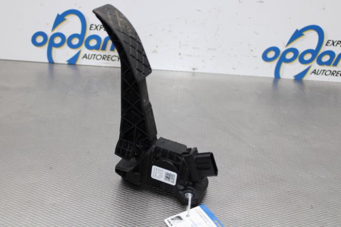 Gebruikte Gaspedaalpositie Sensor Volkswagen Crafter (SY) 2.0 TDI FWD Prijs € 42,00 Margeregeling aangeboden door Gebr Opdam B.V.